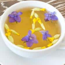 Violet health benefits and therapeutic value