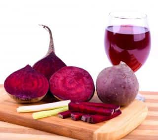 Different ways of preparing red beet: juice, sliced, sticks