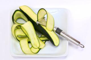 Slices of zucchini to heal your skin