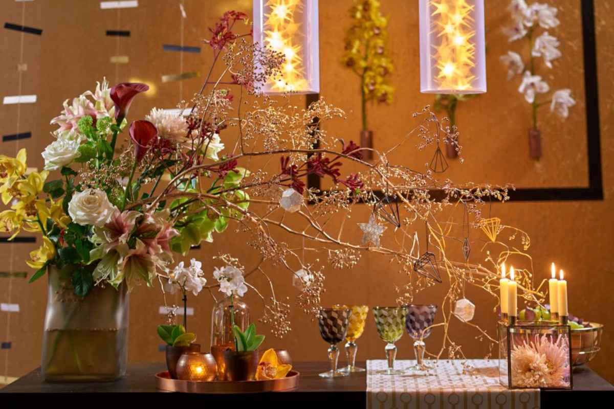 Flower arrangements to decorate the house on Christmas and New Years