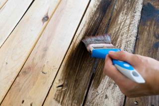 Brush with coffee mix to renovate wood