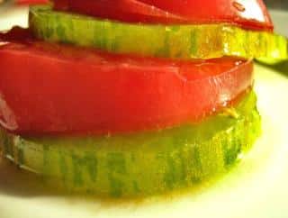 What does the green zebra tomato taste like vs normal tomato