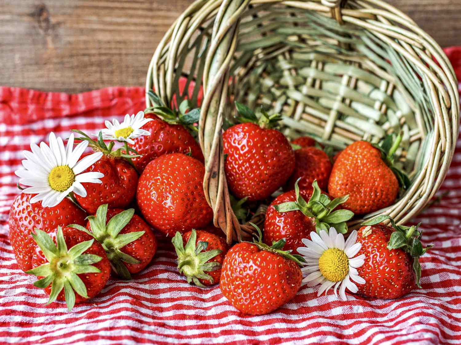 Health benefits of strawberry