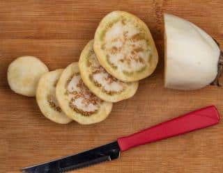 Seeds in a white eggplant, how to keep them