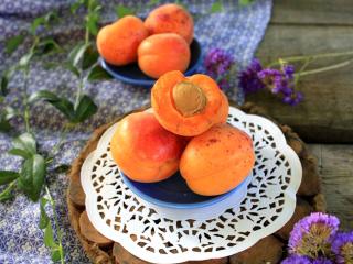 uses of apricots